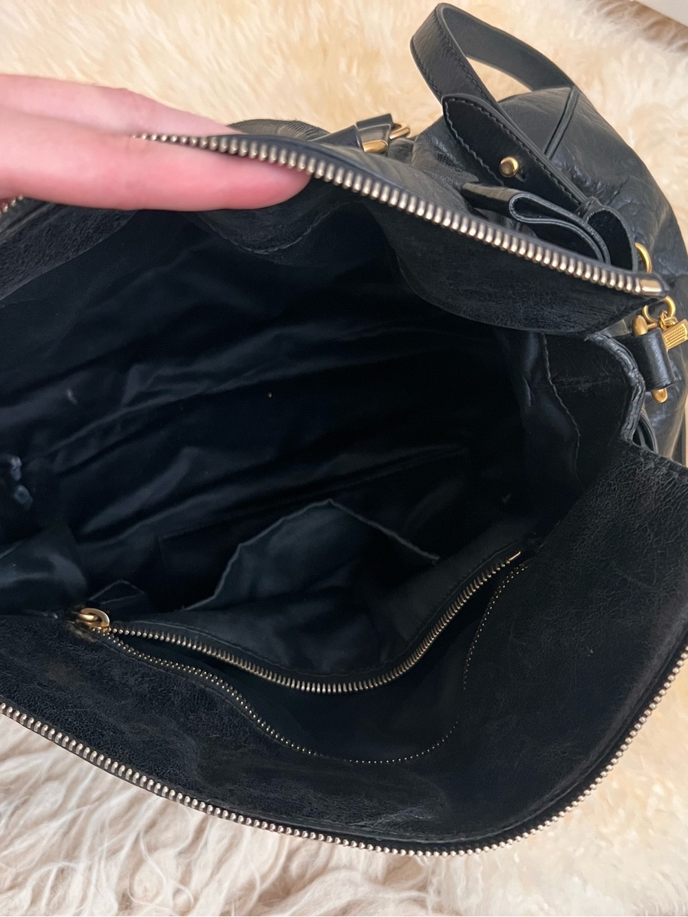 Miu Miu Vitello Lux Black Leather Side Ribbon Bow 2Way Shoulder Bag Archive Y2K - Picture 15 of 16